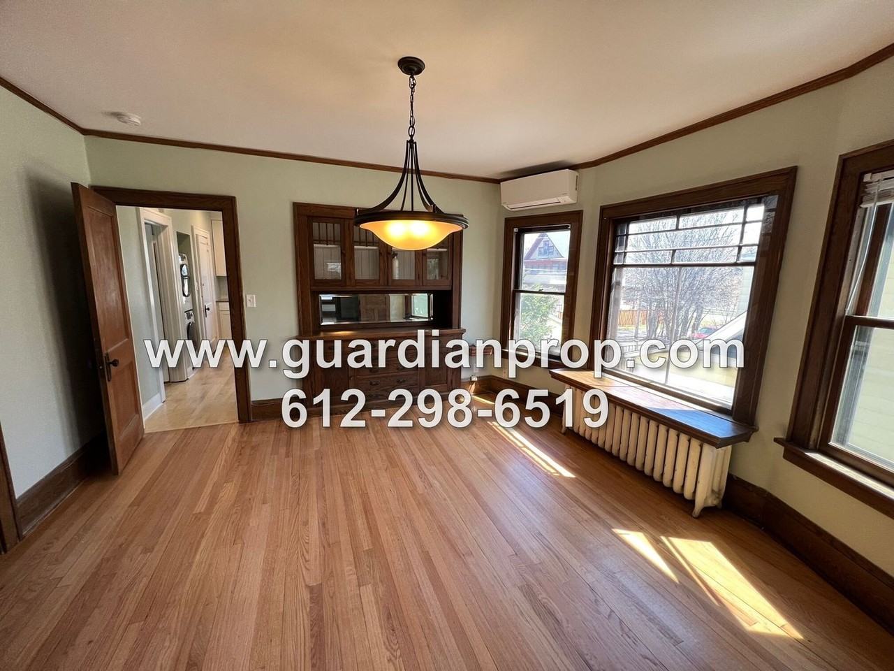 104 Snelling Ave N #106UPPER - Photo 3 of 16