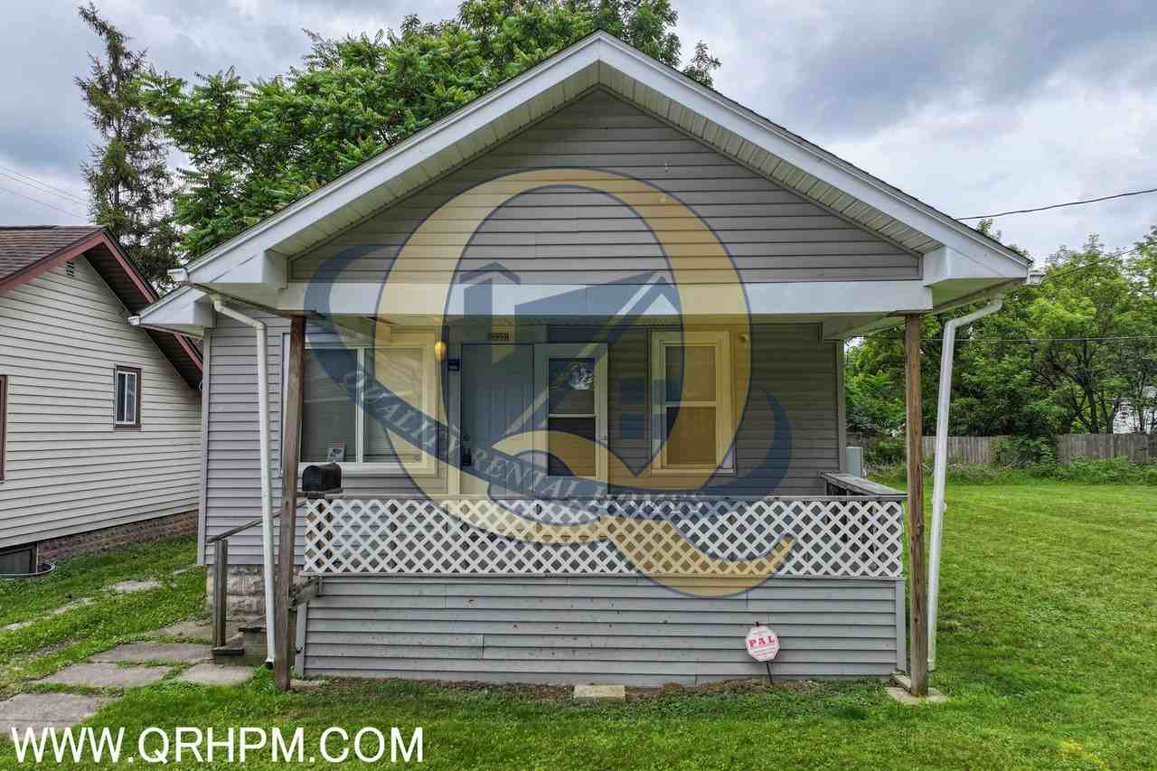 1205 Pinehurst Ave - Photo 4 of 20