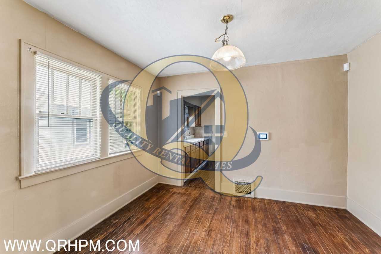 1205 Pinehurst Ave - Photo 6 of 18