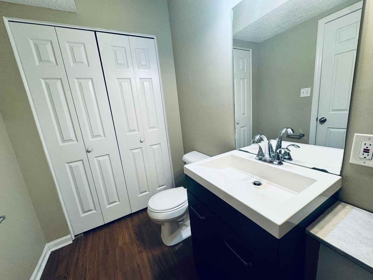 1450 Ashbourne Dr - Photo 5 of 11