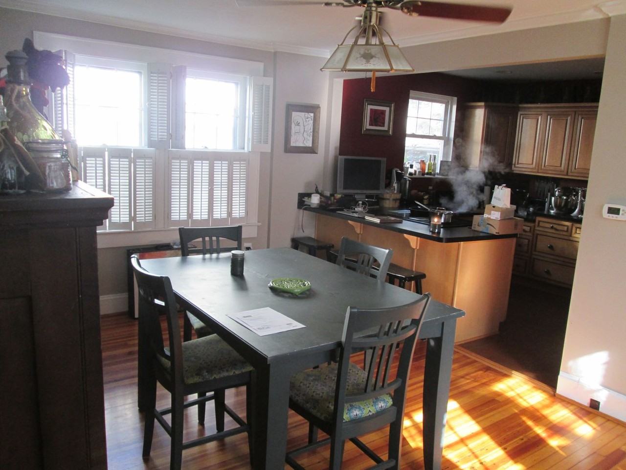 830 Shirley Ave - Photo 3 of 18