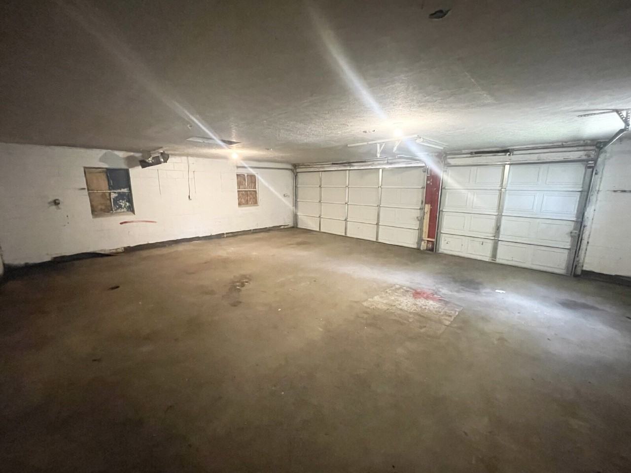 426 N Denny St - Photo 2 of 8