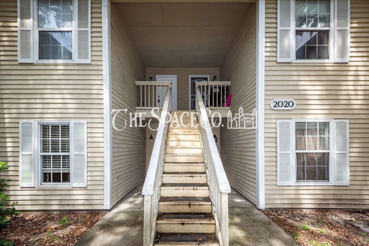 2020 Coldspring Dr #F - Photo 2 of 18