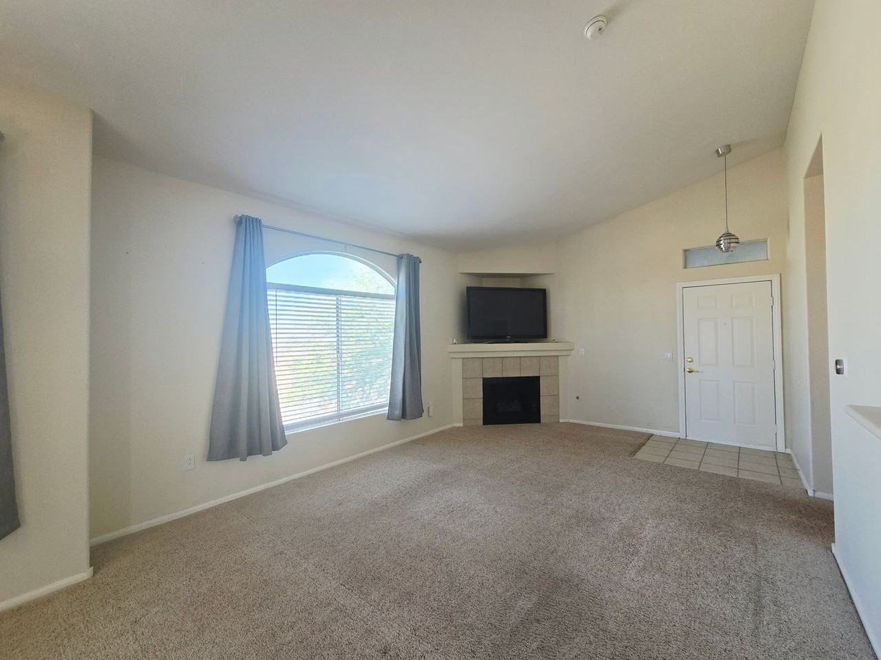 700 Carnegie St #222 - Photo 3 of 19