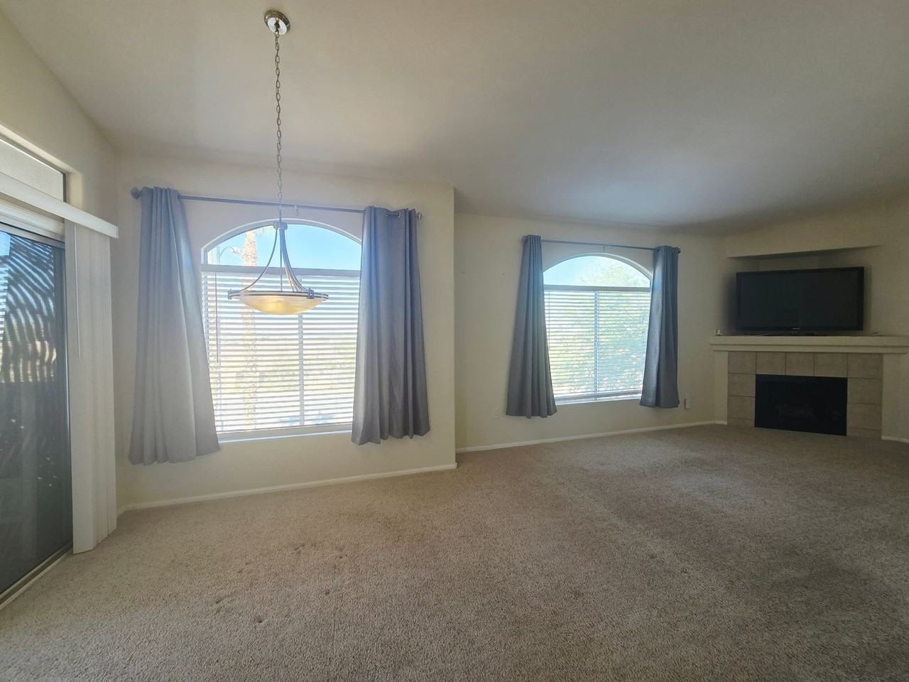 700 Carnegie St #222 - Photo 4 of 19
