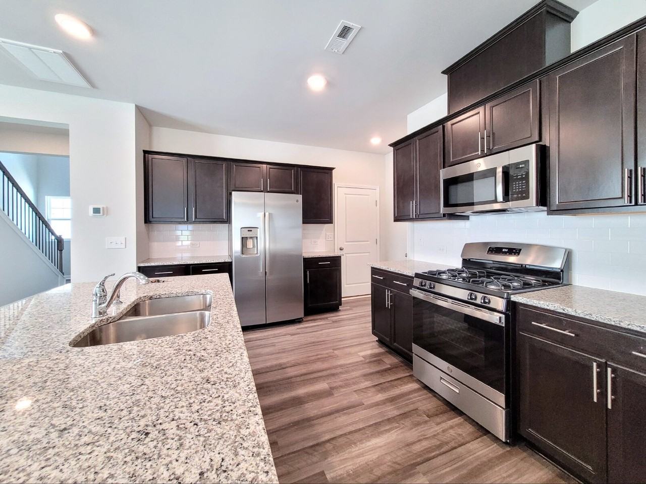 1238 Homecoming Way - Photo 6 of 28