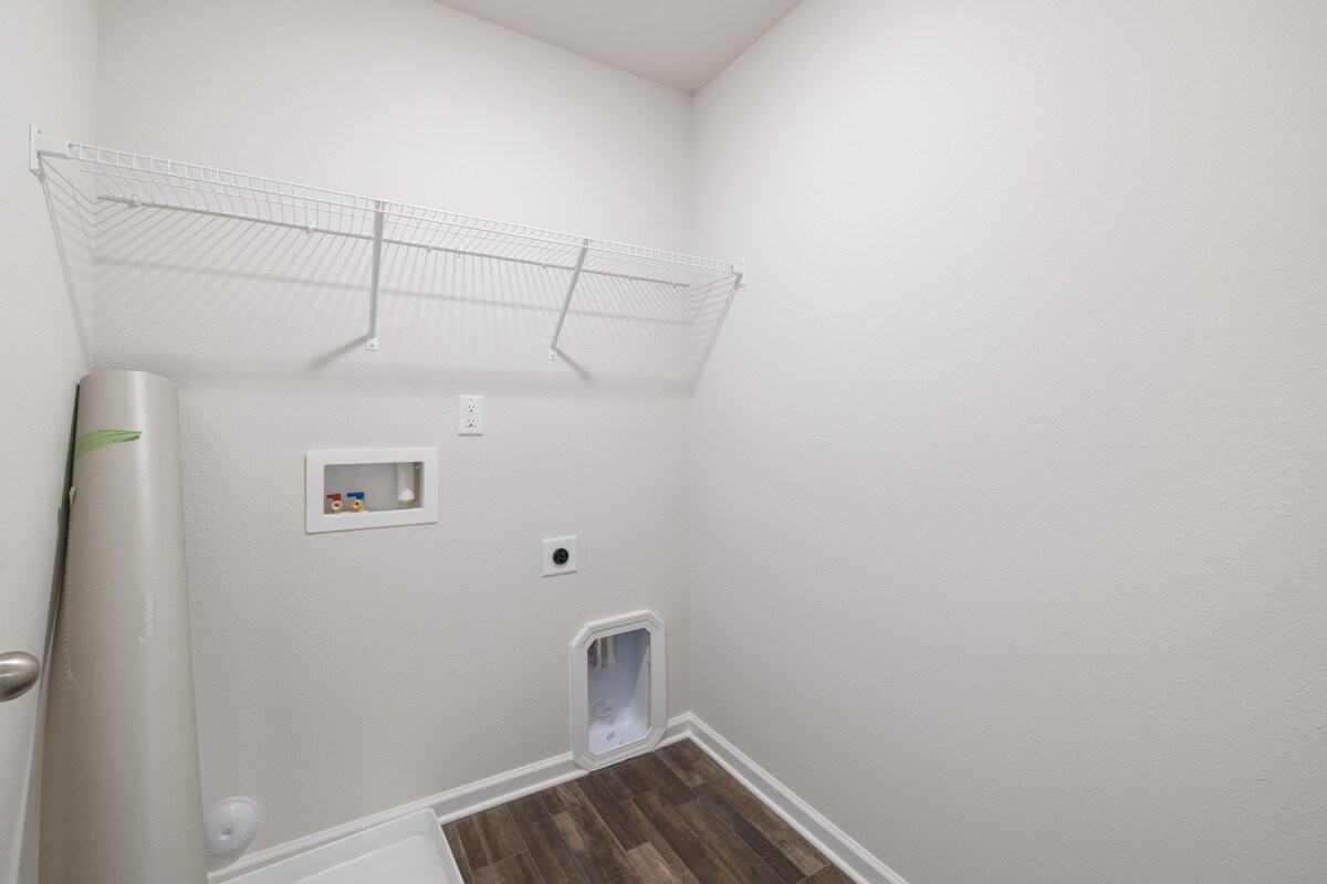 2110 Briar Run Dr - Photo 4 of 21