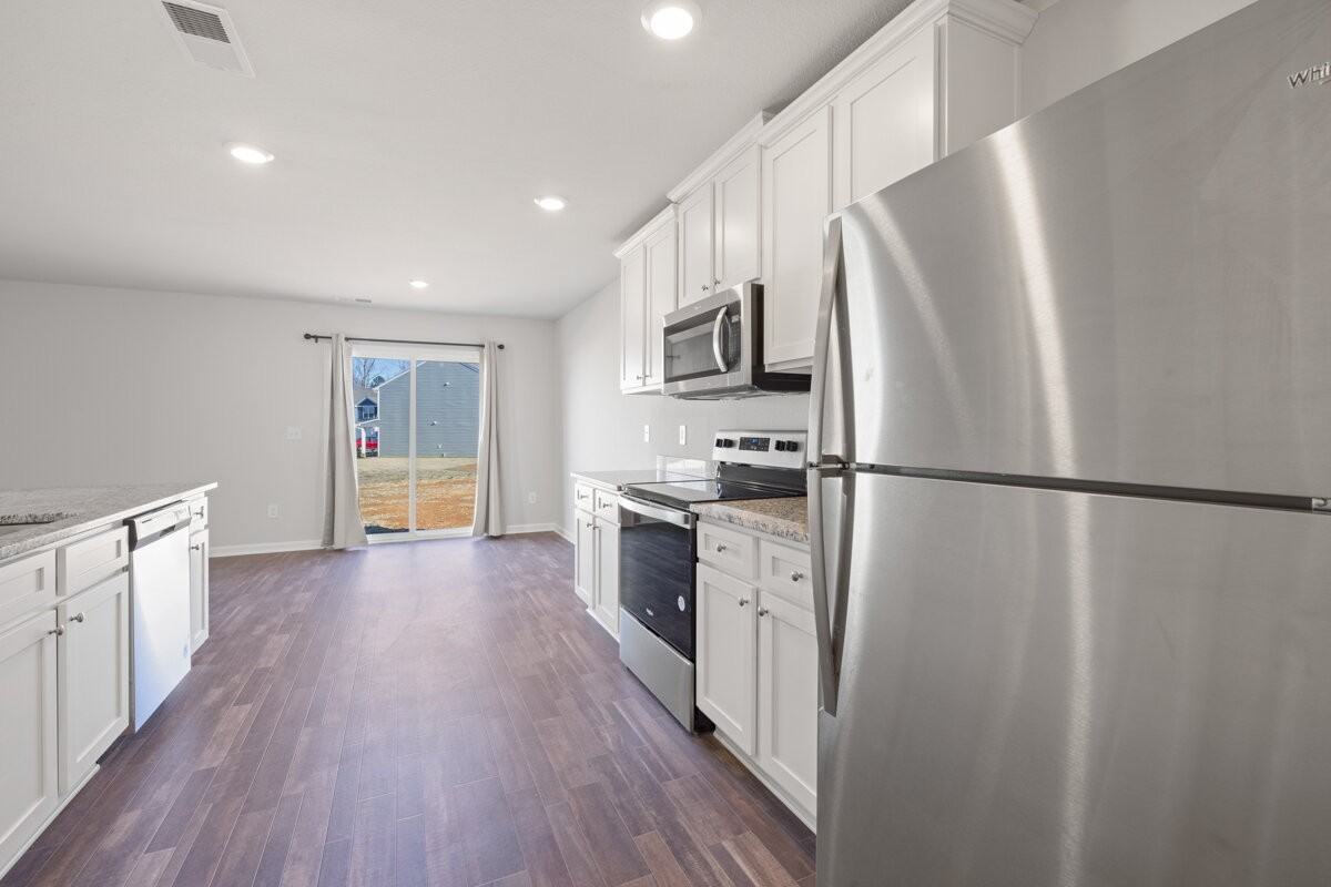 4042 Meredith Woods Ln - Photo 4 of 21