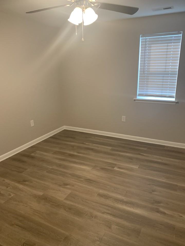1118 Gunn Ave Unit B - Photo 3 of 10