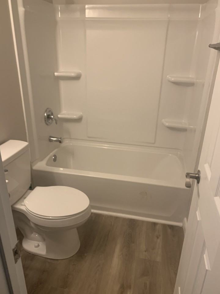 1118 Gunn Ave Unit B - Photo 7 of 10