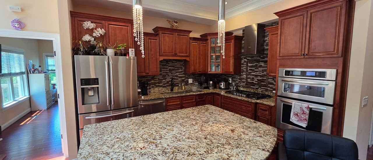 560 Lissara Lodge Dr - Photo 4 of 50