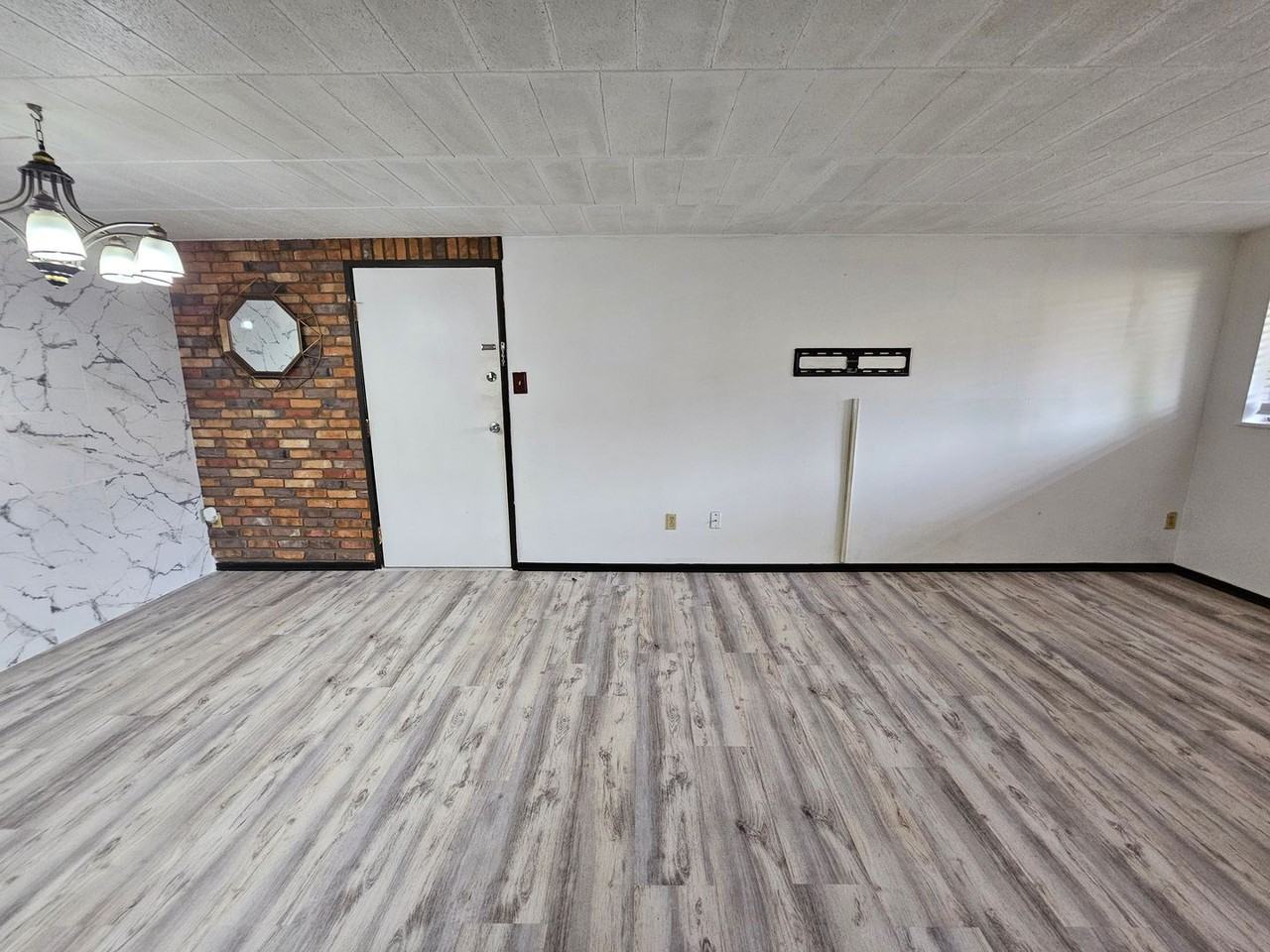323 Ridge Point Cir - Photo 6 of 22