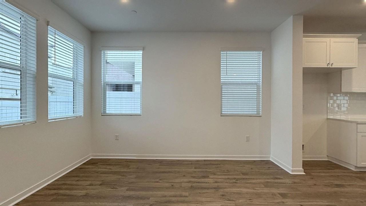 26654 Indigo Way - Photo 4 of 30