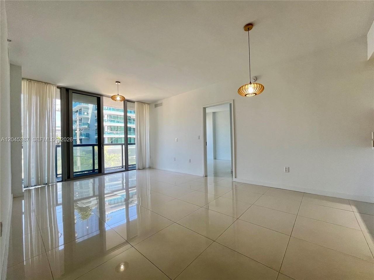 9940 W Bay Harbor Dr Unit 3bn - Photo 4 of 10
