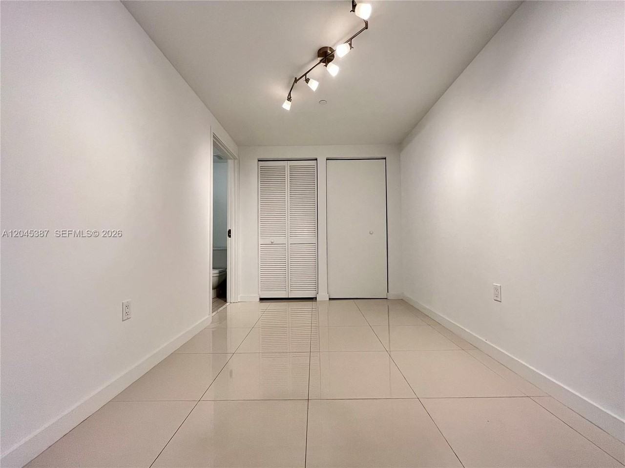 9940 W Bay Harbor Dr Unit 3bn - Photo 6 of 10
