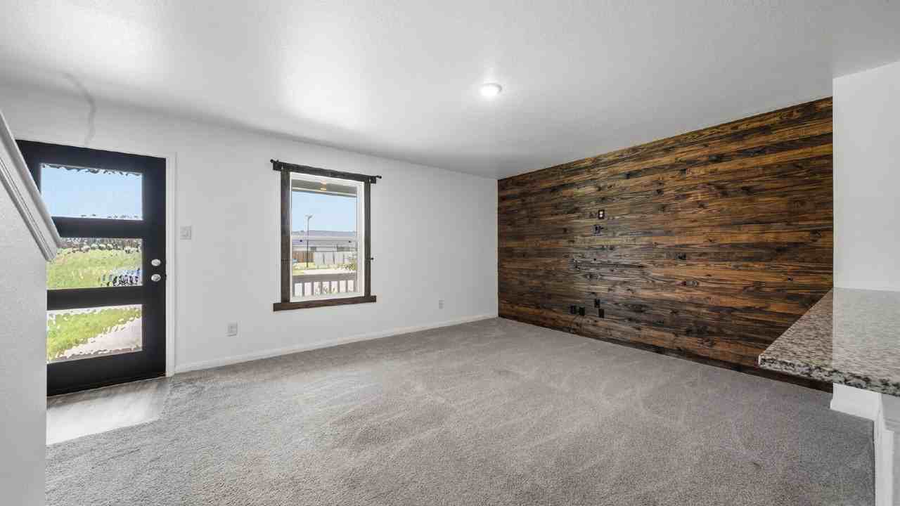16842 Marie Village Dr - Photo 6 of 17