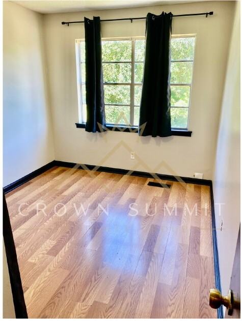 9717 Westfield Rd - Photo 3 of 14