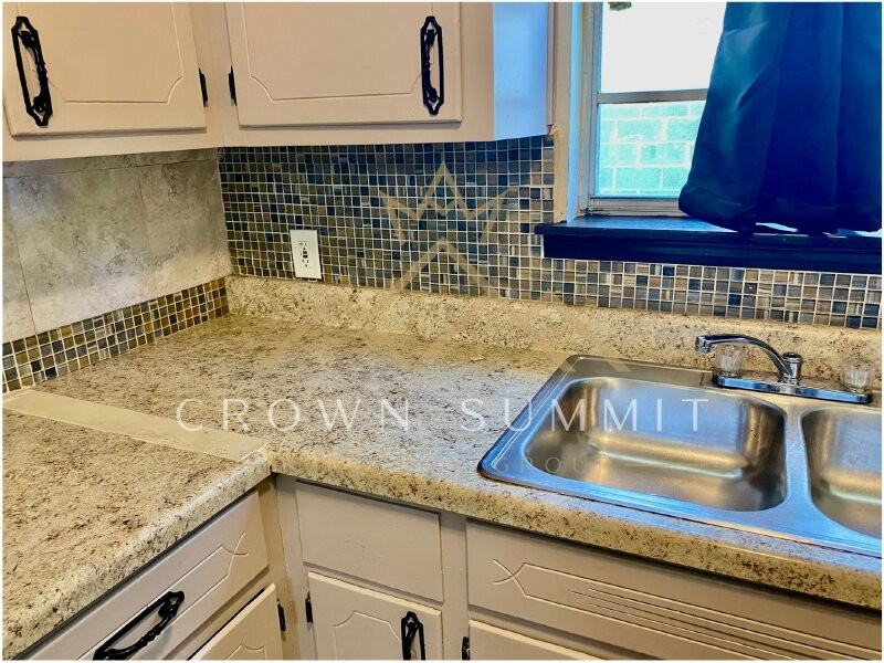 9717 Westfield Rd - Photo 6 of 14