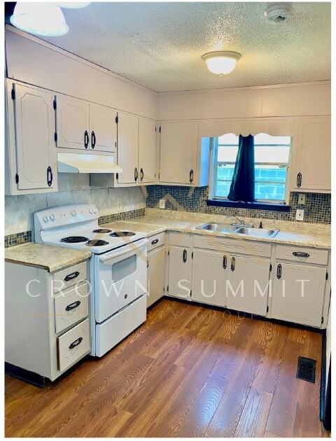 9717 Westfield Rd - Photo 7 of 14