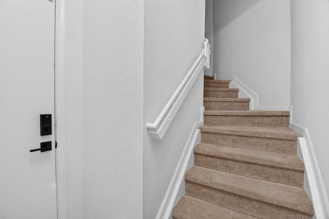 3199 Laurel Ridge Cir - Photo 4 of 50