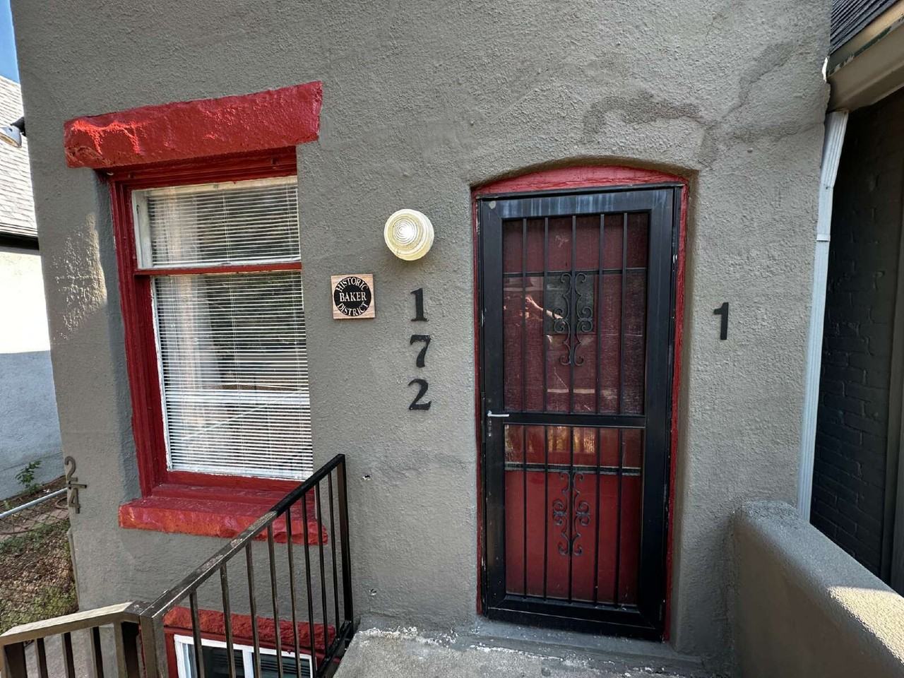 172 W Maple Ave #1 - Photo 6 of 23