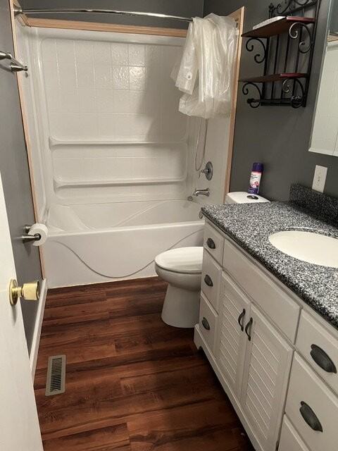 3334 Oakland St - Photo 7 of 20