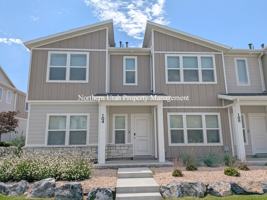 featured image of 104 W 925 N