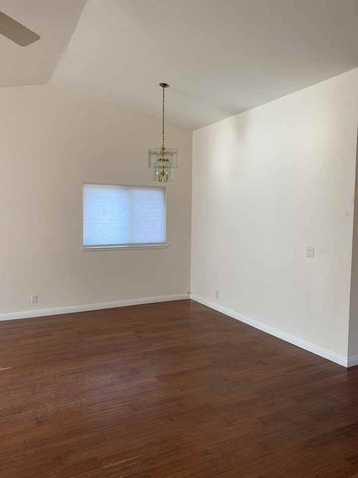 805 Crosby Ave - Photo 5 of 16