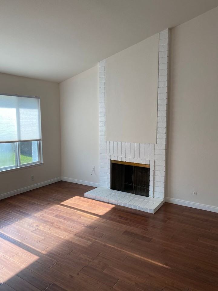 805 Crosby Ave - Photo 7 of 16