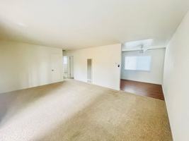 featured image of 2147 Monroe St