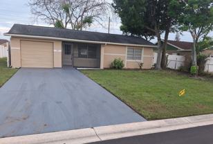 204 La Paz Dr - Photo 1 of 1