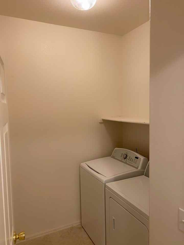 3911 Christy Hts - Photo 6 of 13