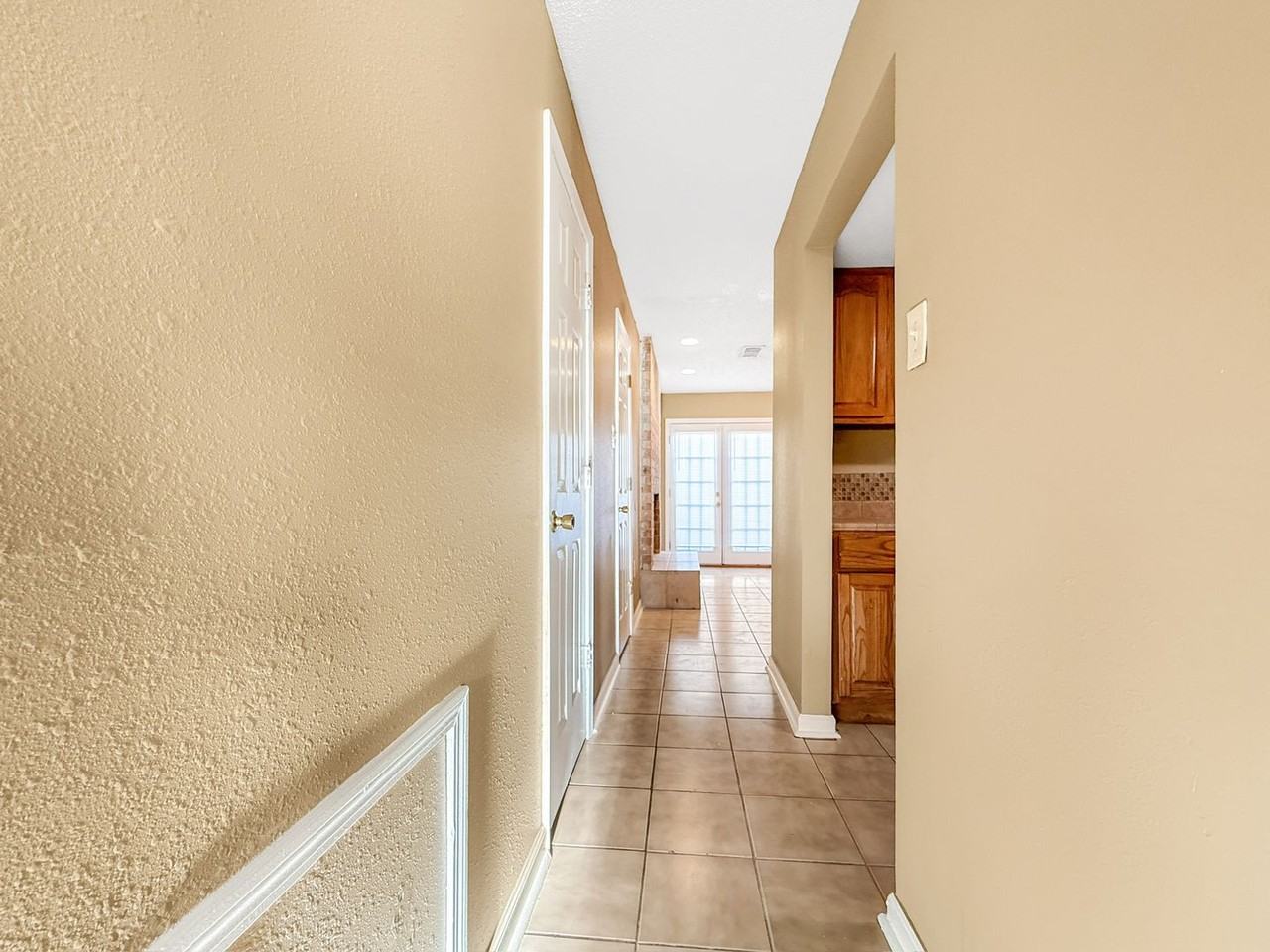 5149 Basinview Dr - Photo 7 of 23