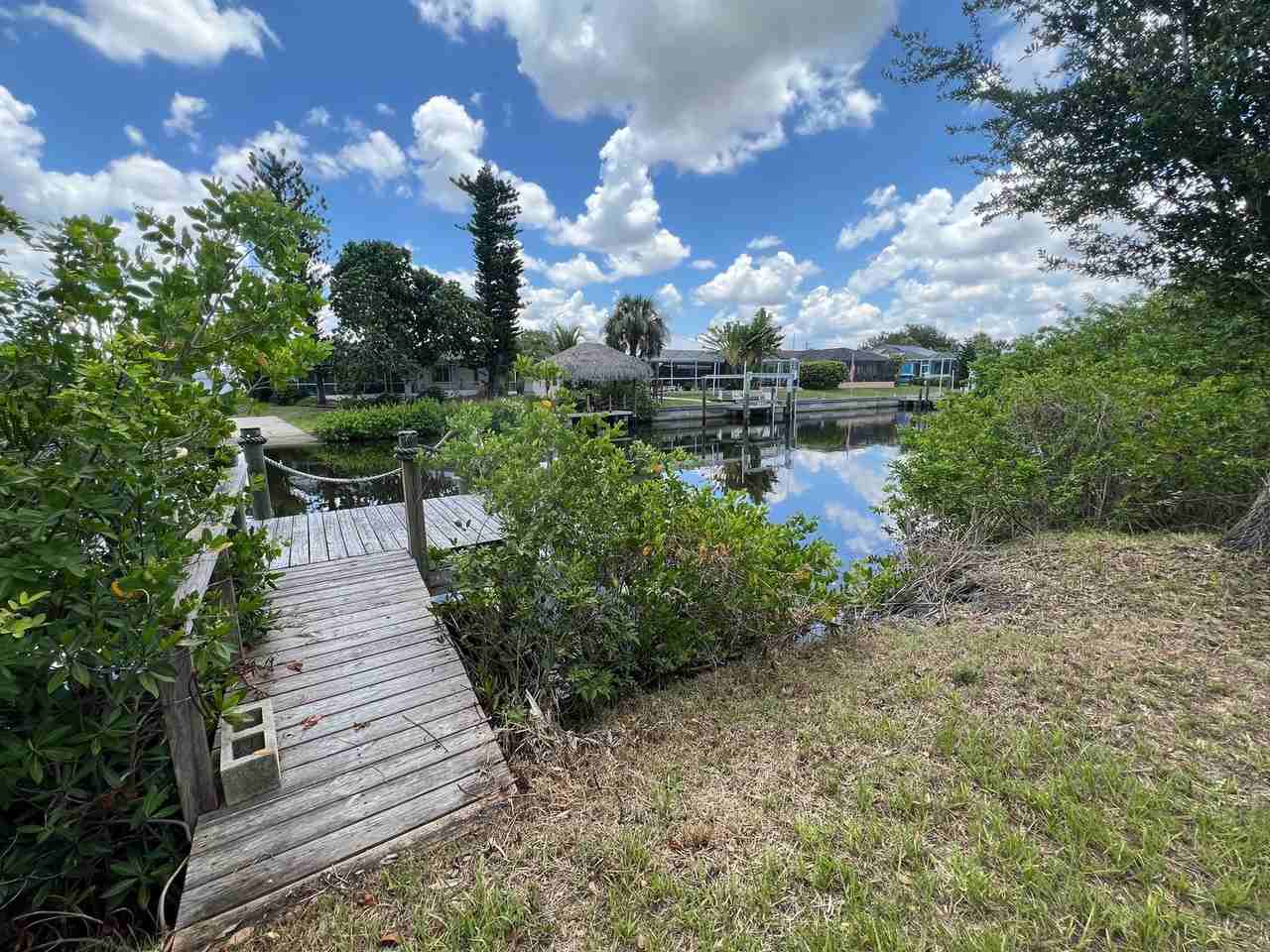 18090 Avonsdale Cir - Photo 4 of 35