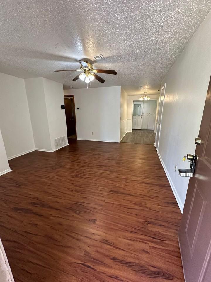 5013 S Dimple Dr - Photo 7 of 50