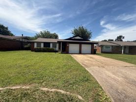 108 Sw 10th St - Photo 1 of 1
