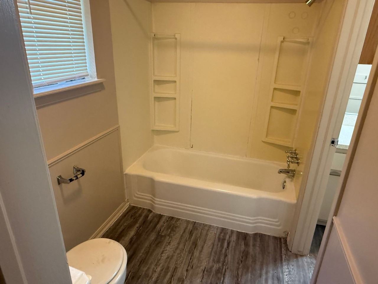 108 Sw 10th St - Photo 5 of 12