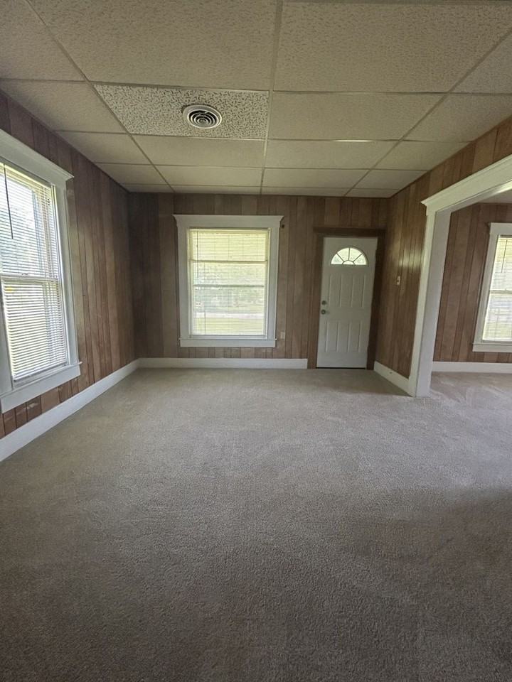 2811 N Michigan St - Photo 2 of 13