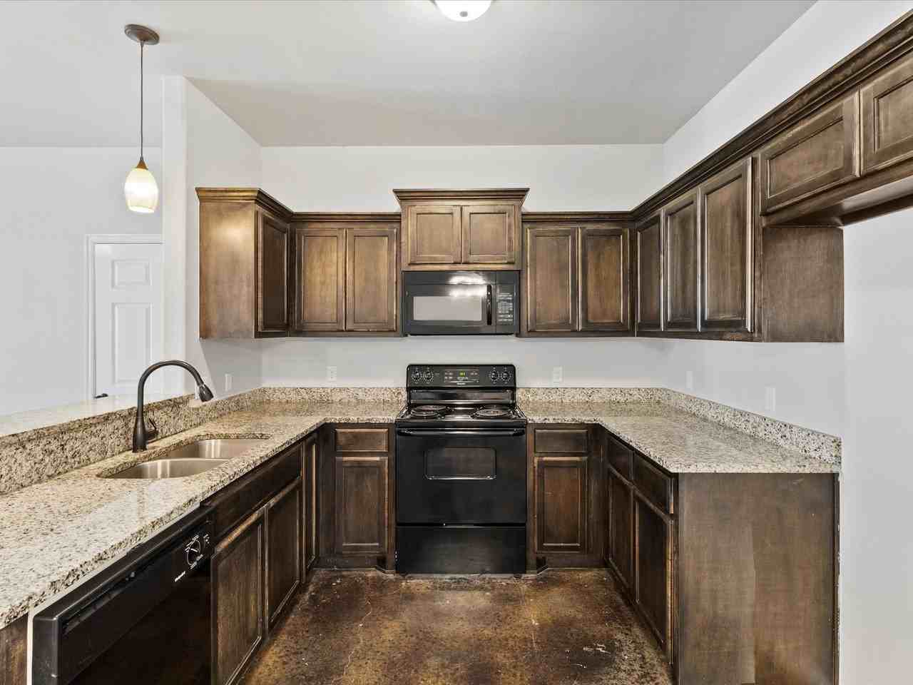 1832 Post Oak Rd - Photo 5 of 14