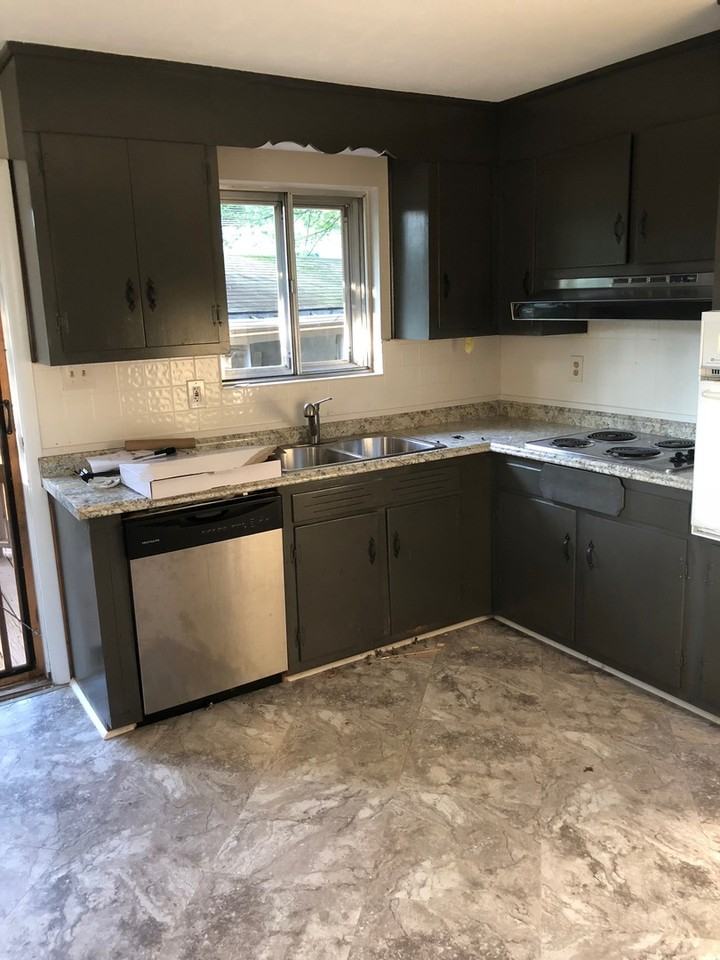 2605 Dexter Ln - Photo 6 of 20