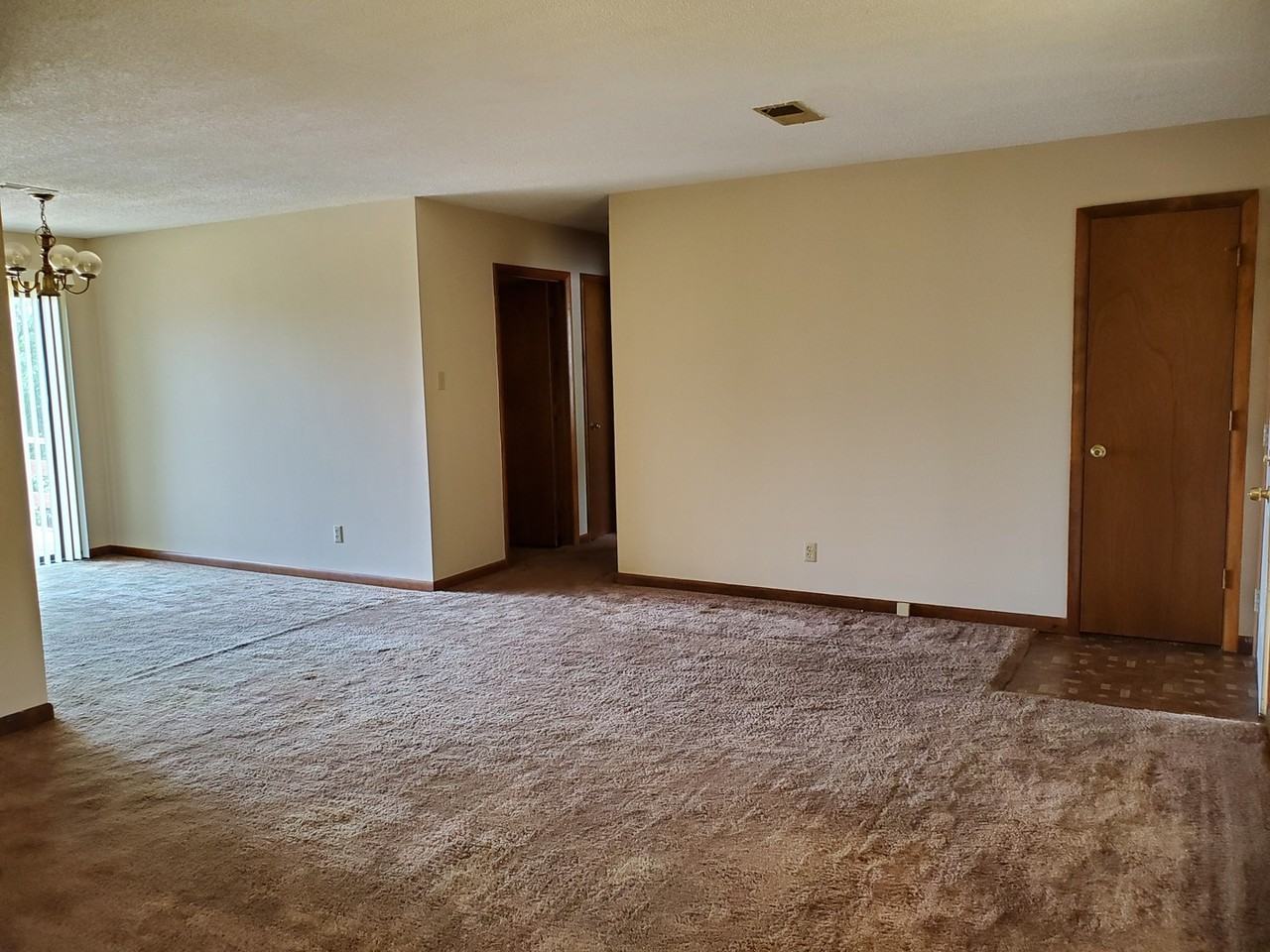 1715 Tuckaleechee Pike - Photo 4 of 12