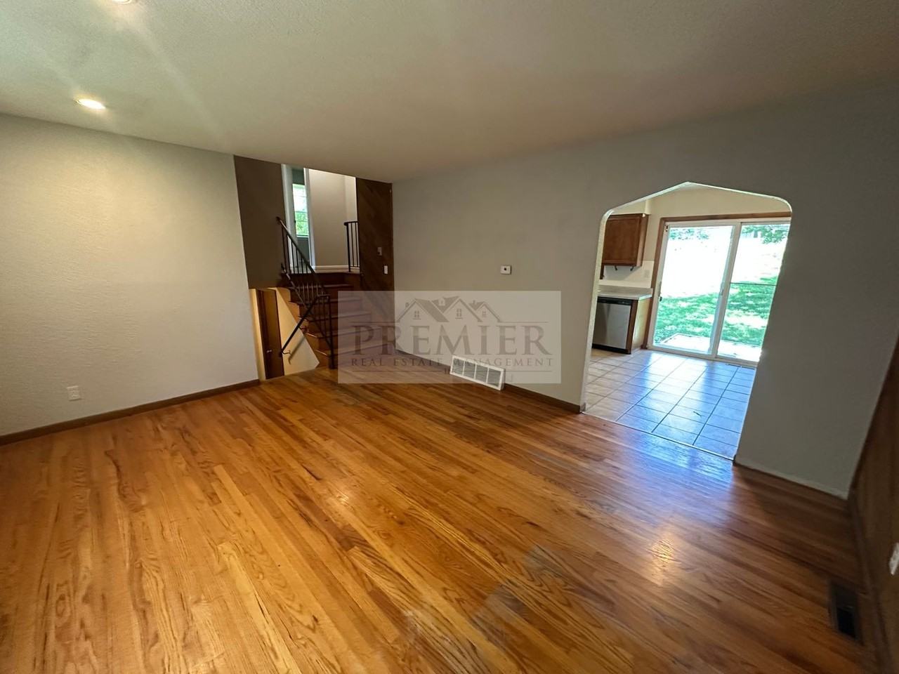 8406 E 92nd Pl - Photo 3 of 19
