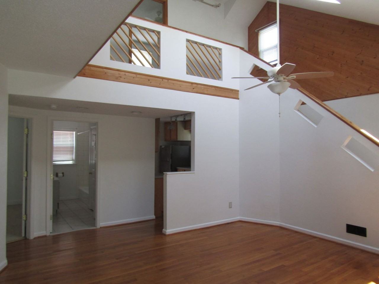 606 23rd St - Photo 3 of 28