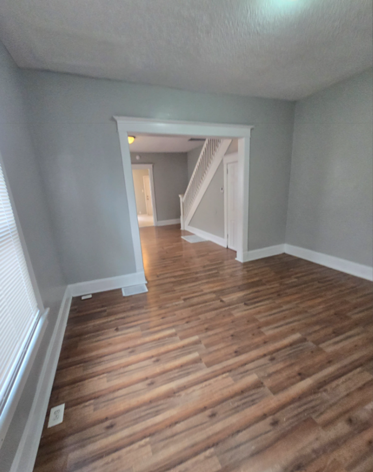 1020 N Ewing St - Photo 3 of 12
