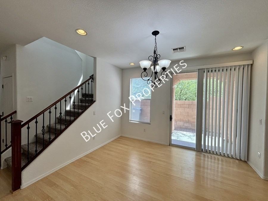 7996 E Senate St - Photo 3 of 32