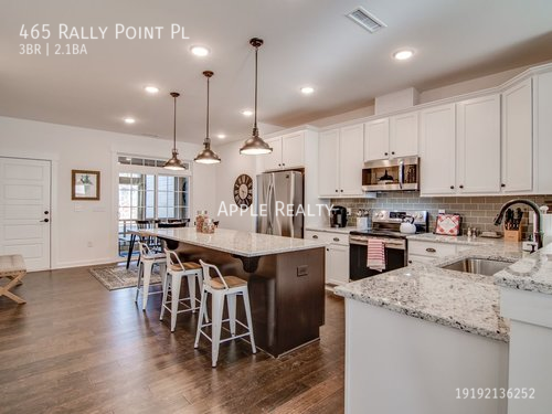 465 Rally Point Pl - Photo 4 of 14