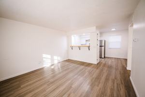 featured image of 700 Nw 17th St