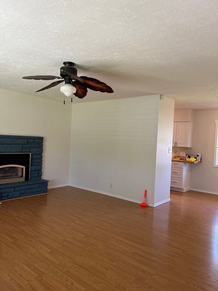770 W Highland Ave - Photo 5 of 25