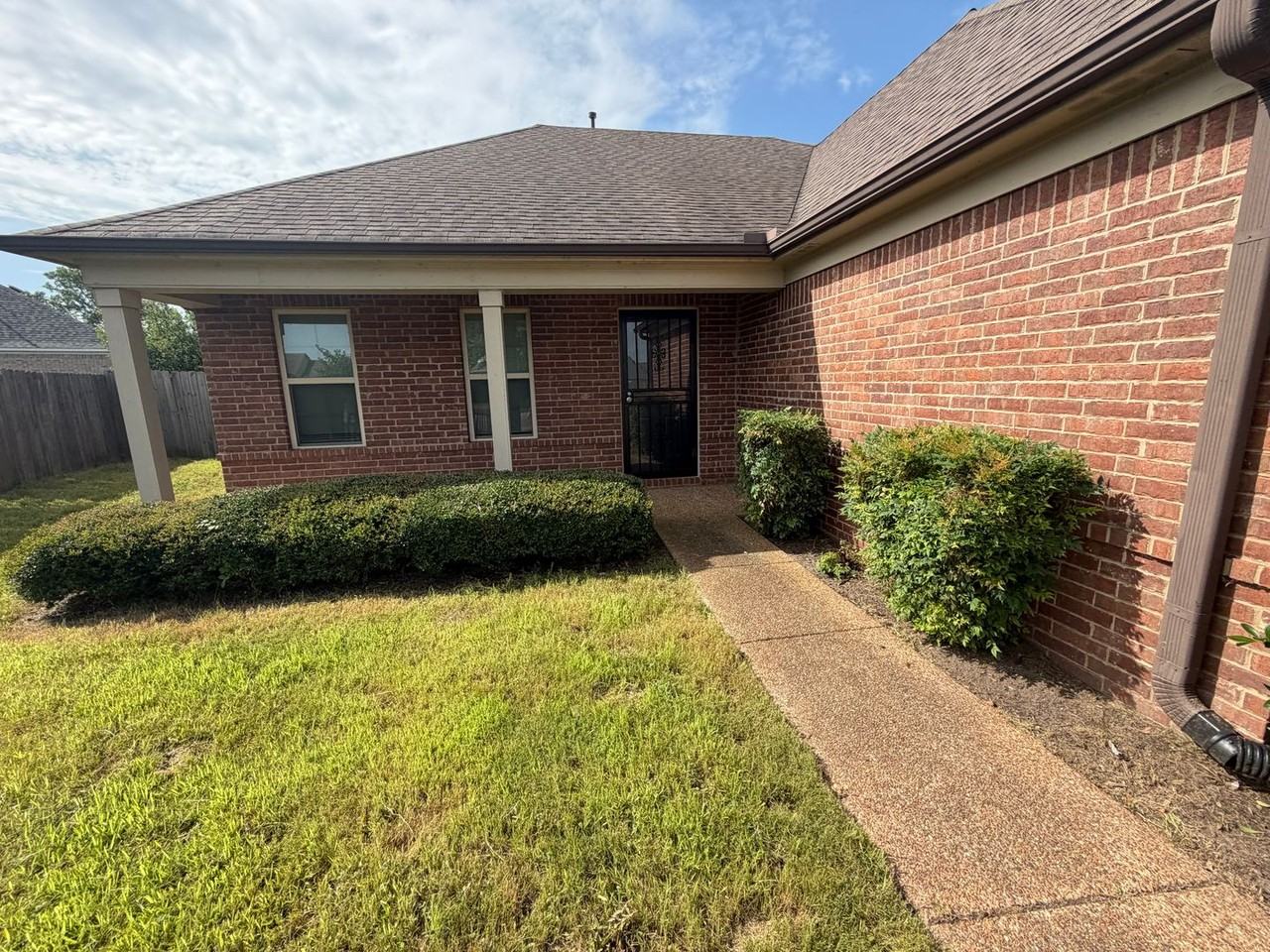 5448 Mallard Park Blvd - Photo 2 of 7