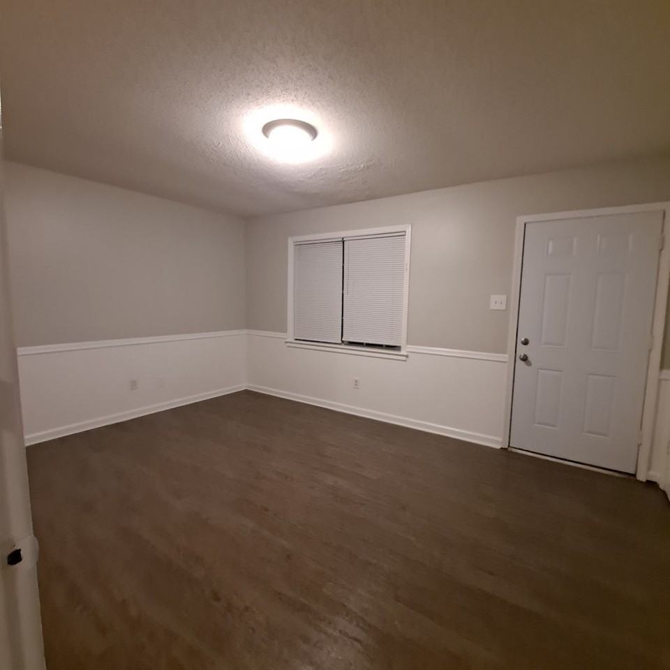 6273 Tulane Rd - Photo 6 of 47